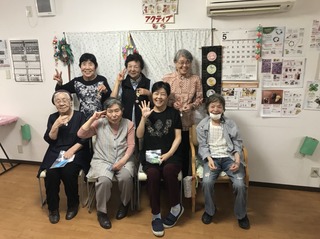 女子会集合写真ラスト.jpg